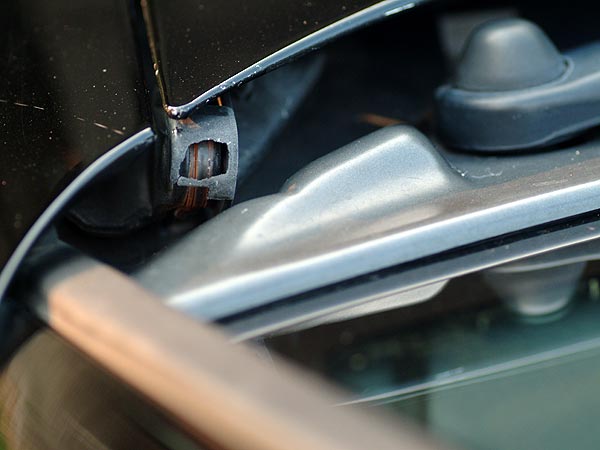 hinge